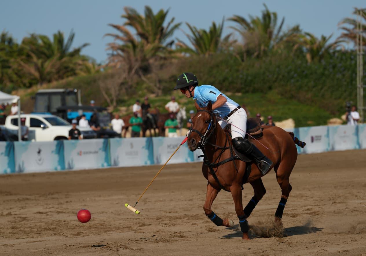 «Elite Polo Club» стал победителем международного турнира по пляжному поло