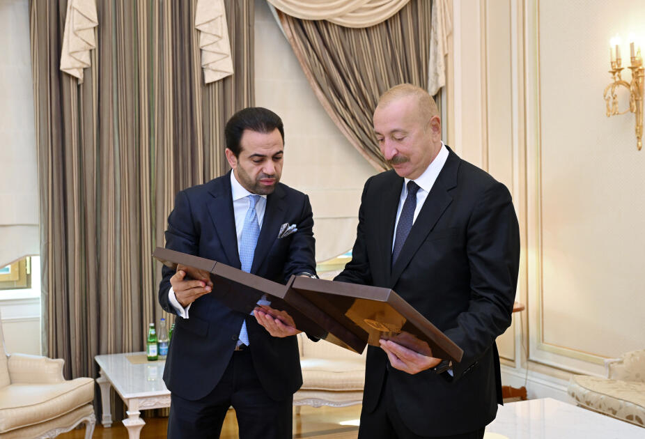 Prezident İlham Əliyev Müsəlman Ağsaqqalları Şurasının baş katibini qəbul edib