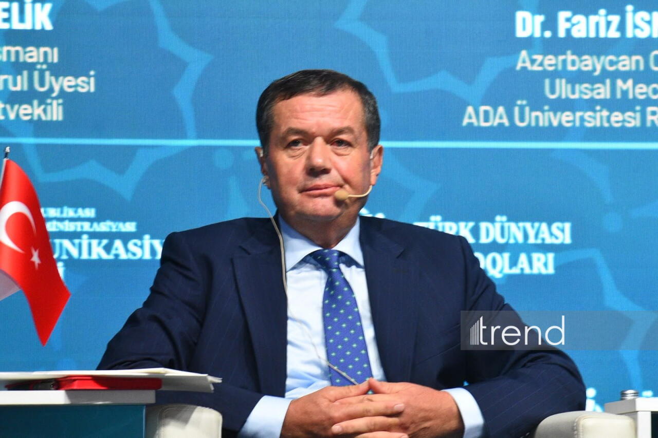 В Баку проходит панельное заседание на тему «Диалоги тюркского мира: общее будущее, общее видение"