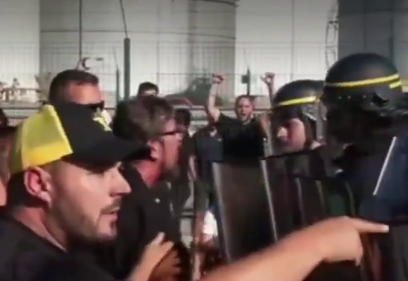 Недовольство во Франции: полиция разогнала протестующих