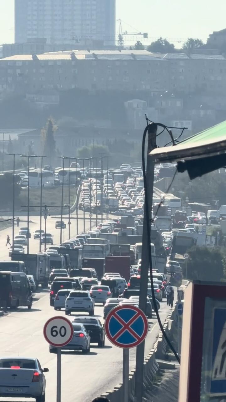 Paytaxtda Bilik Günü yollarda vəziyyət necədir?