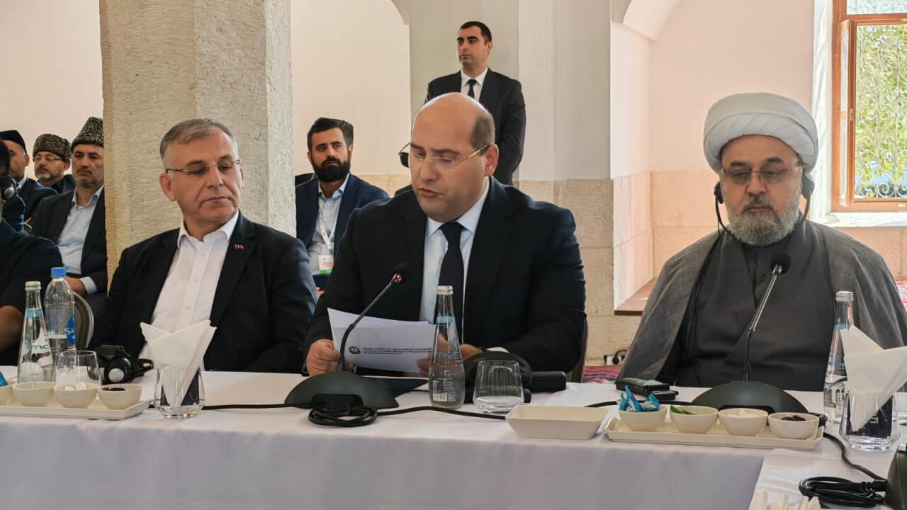 Seyyid Yəhya Bakuviyə həsr olunmuş konfransın iştirakçıları Şuşa şəhəri ilə tanış olublar