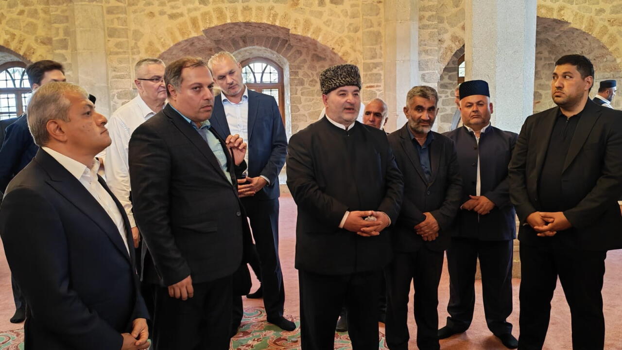 Seyyid Yəhya Bakuviyə həsr olunmuş konfransın iştirakçıları Şuşa şəhəri ilə tanış olublar
