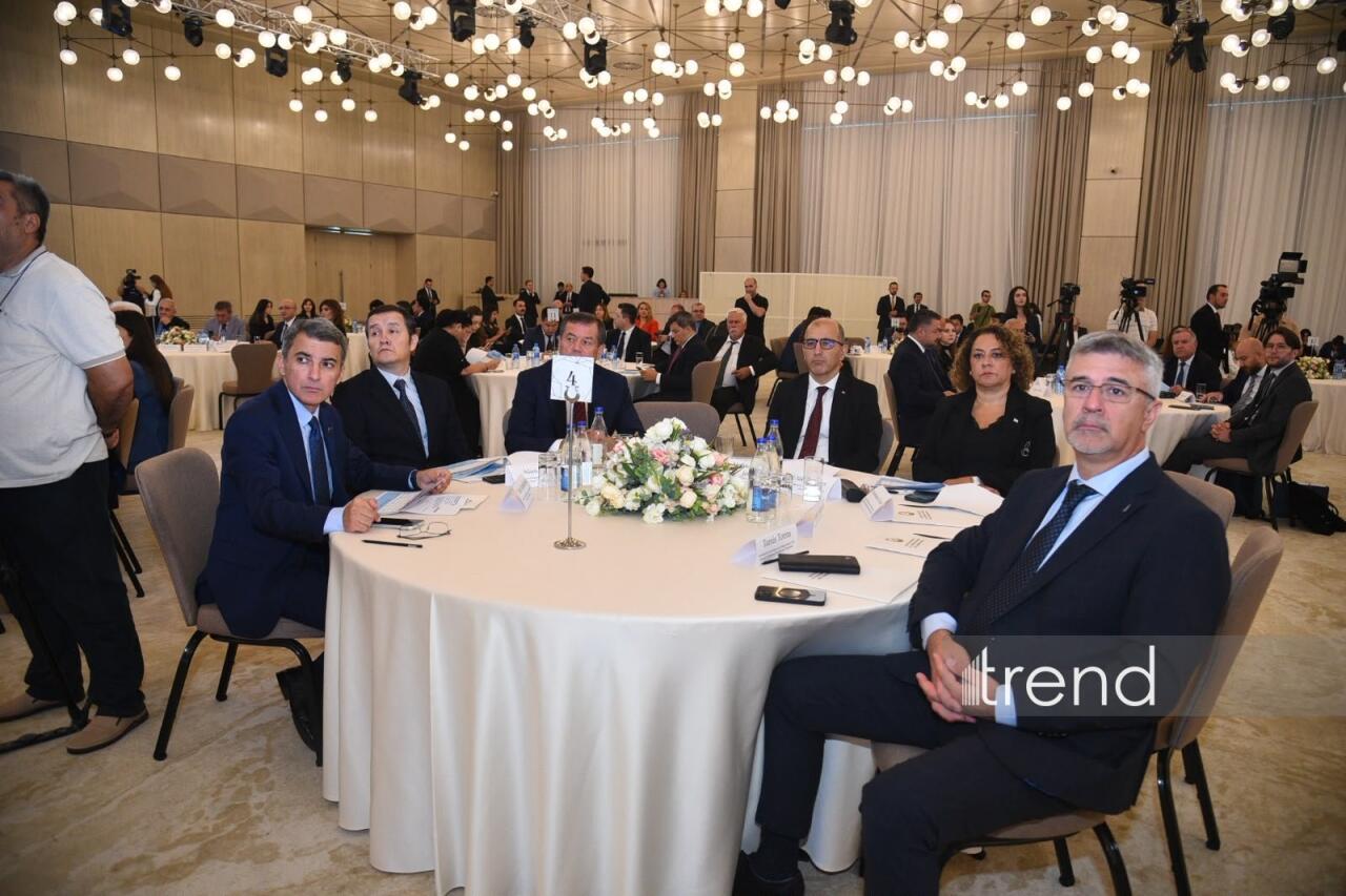 В Баку проходит II Международная конференция ведущих национальных аналитических центров ОТГ