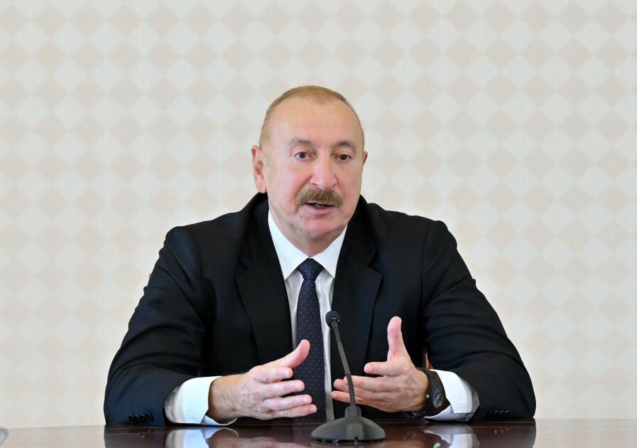 Президент Ильхам Алиев принял руководителей органов безопасности стран-членов ОТГ