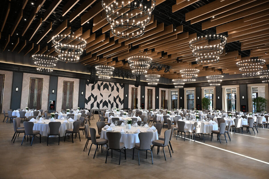 Prezident İlham Əliyev və Birinci xanım Mehriban Əliyeva Şamaxıda “Meysari Grand Hotel & SPA” kompleksinin açılışında iştirak ediblər