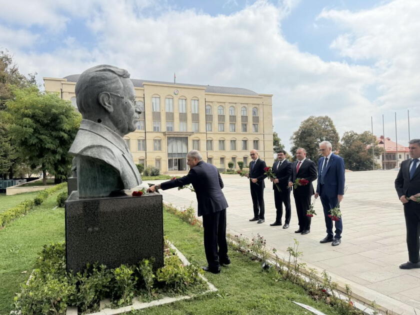 День рождения Узеира Гаджибейли отмечен в его доме-музее в Шуше