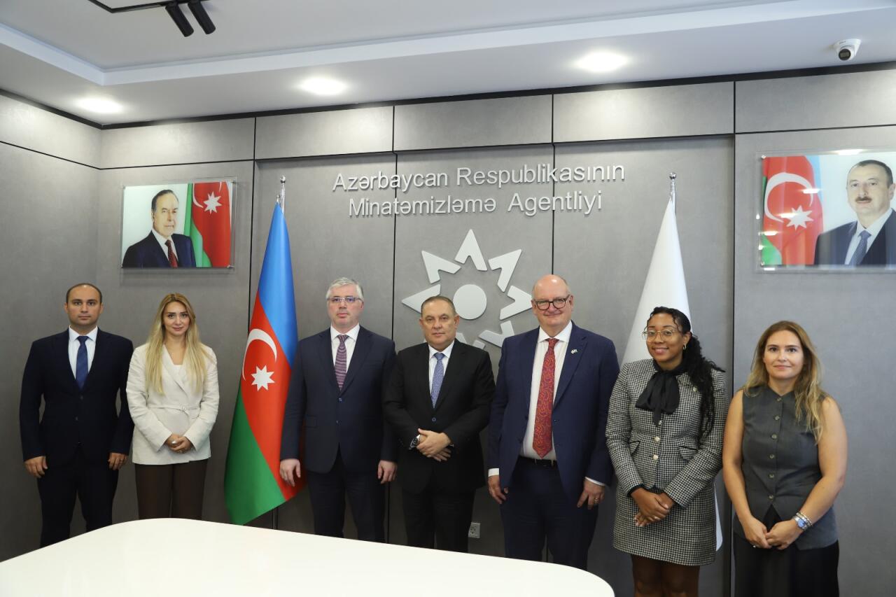 ANAMA ilə Böyük Britaniya arasında minatəmizləmə sahəsində yeni layihələr müzakirə edilib