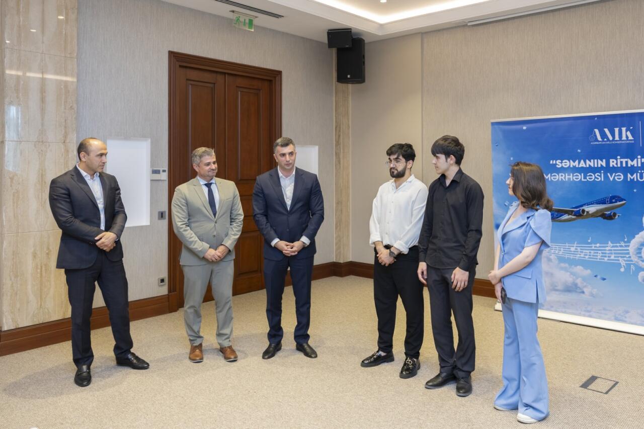 Azerbaijan Airlines и Азербайджанская национальная консерватория провели конкурс к Национальному дню музыки