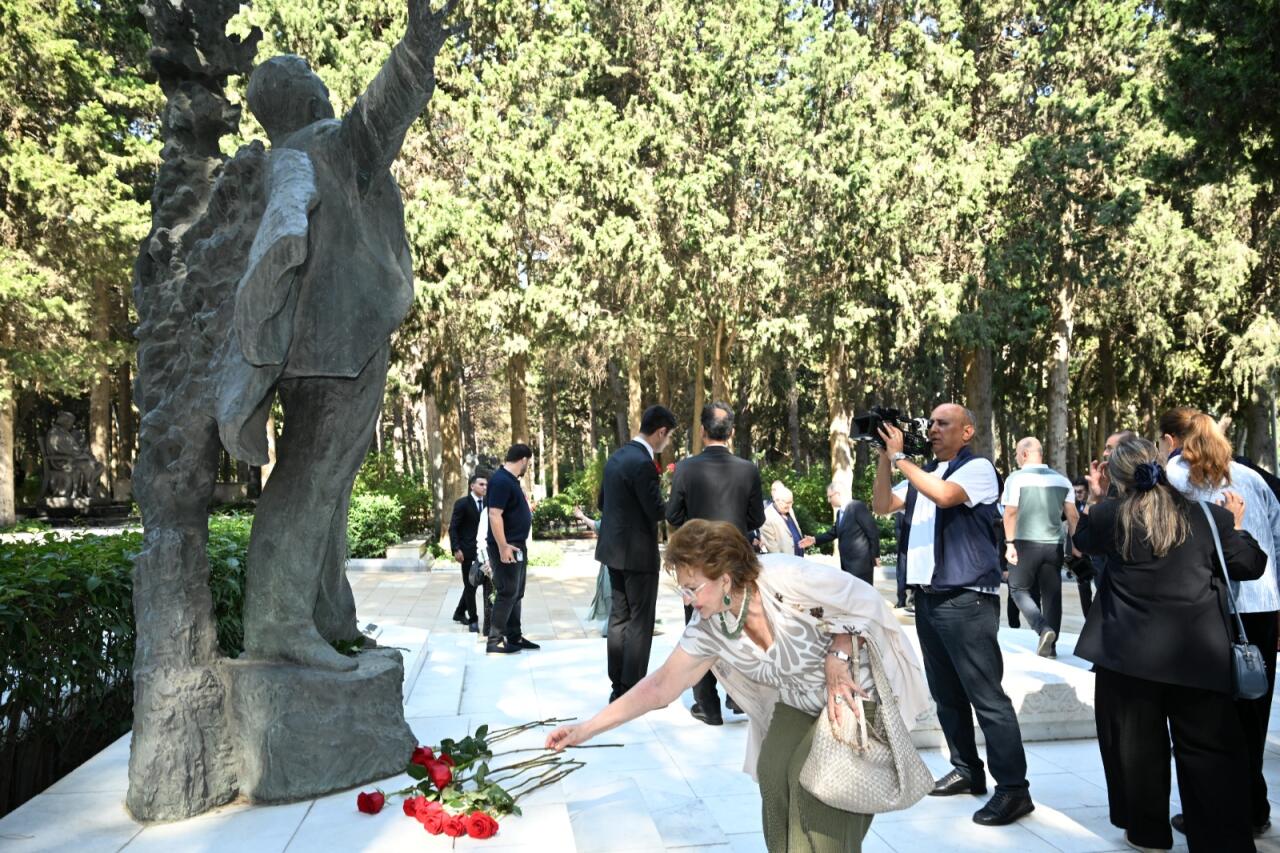 В Национальный день музыки почтена память великого композитора Узеира Гаджибейли