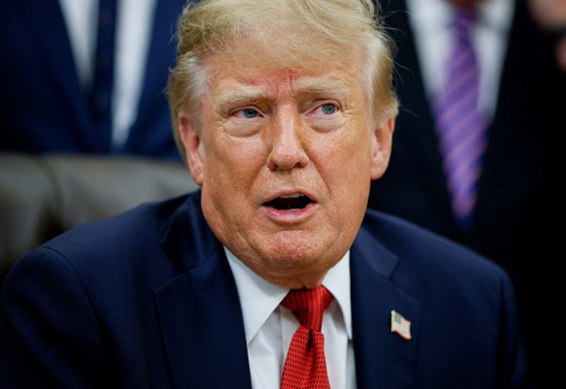 Трамп заявил, что Гренландия переходит под контроль США