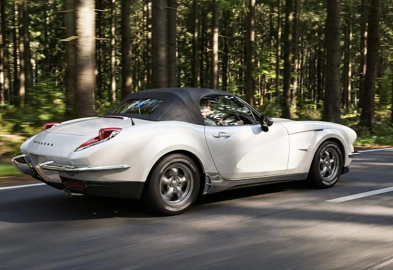 Mitsuoka представила новый родстер