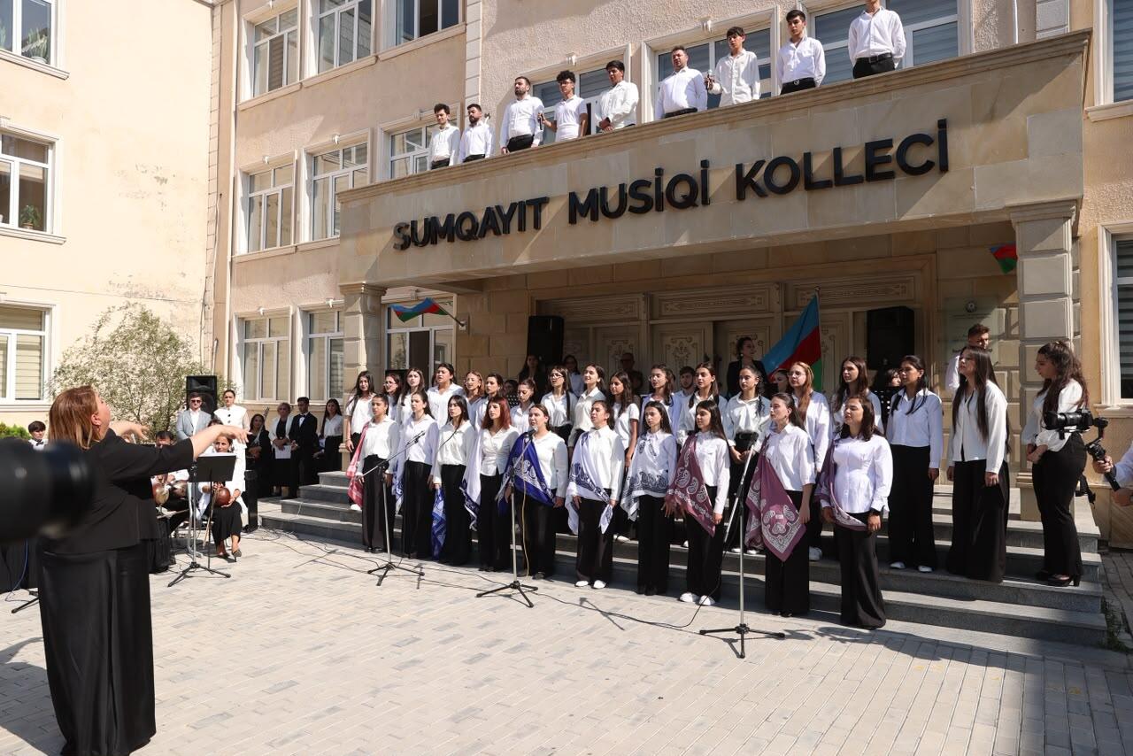 В Сумгайытском музыкальном колледже отметили День национальной музыки