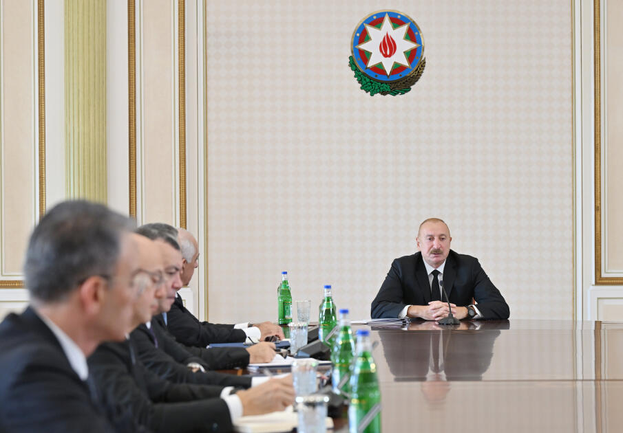 Prezident İlham Əliyevin sədrliyi ilə dağ-mədən və metallurgiya sənayesinin inkişafına dair Dövlət Proqramına həsr olunmuş müşavirə keçirilib