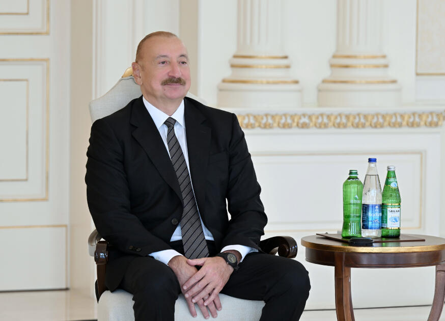 Президент Ильхам Алиев принял верительные грамоты новоназначенного посла Эстонии