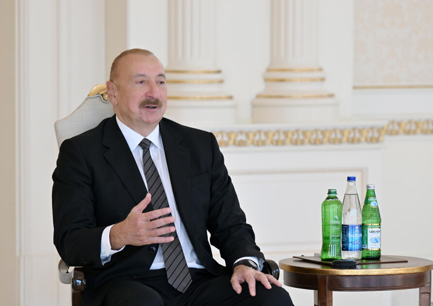 Prezident İlham Əliyev İsveçin Azərbaycanda yeni təyin olunmuş səfirini qəbul edib