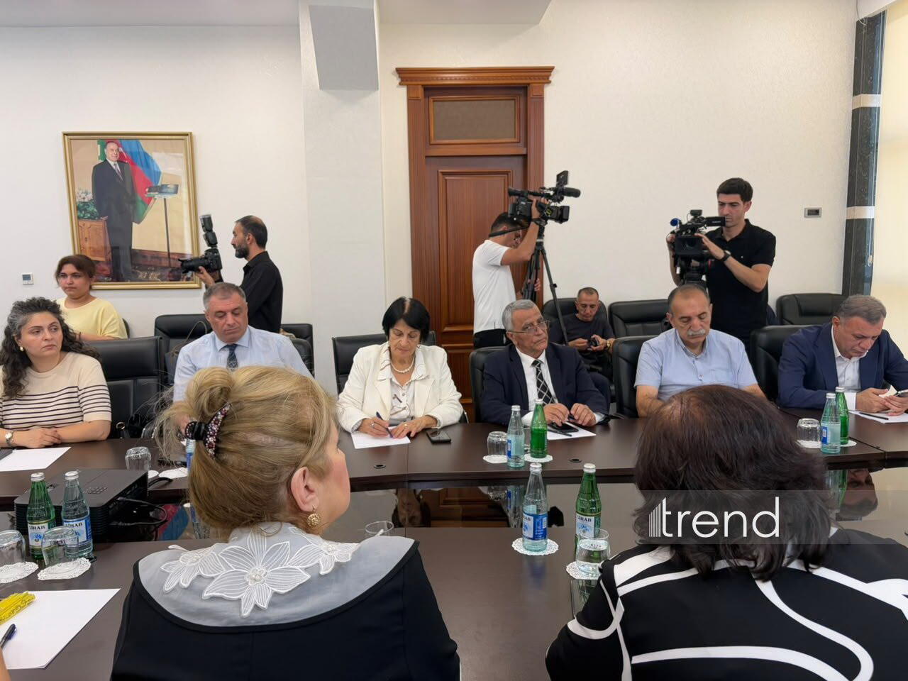 В Баку прошел семинар на тему "Албанское наследие в Западном Азербайджане"