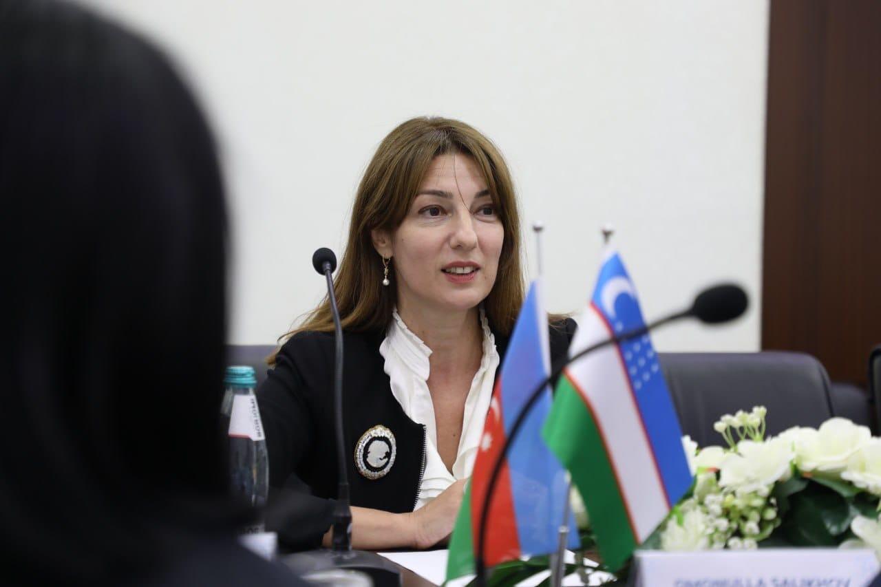 Азербайджанский музей искусств и институт Узбекистана подписали меморандум