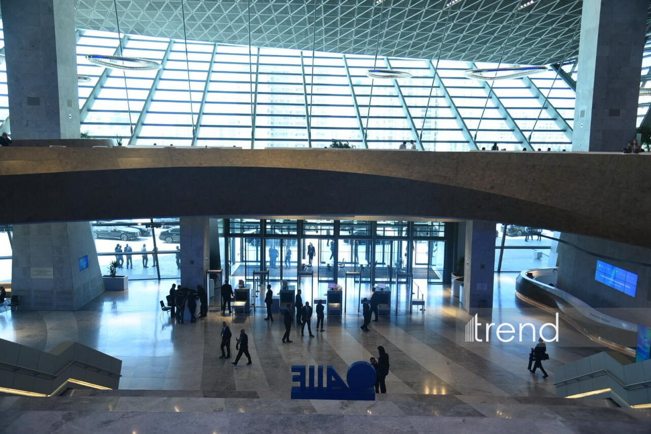 Bakıda II Azərbaycan Beynəlxalq İnvestisiya Forumunun ikinci günü keçirilir