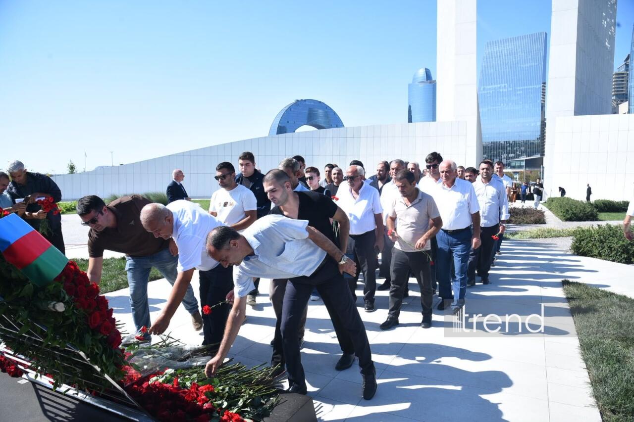 27 Sentyabr – Anım Günü ilə əlaqədar Zəfər Parkına ziyarət başlayıb