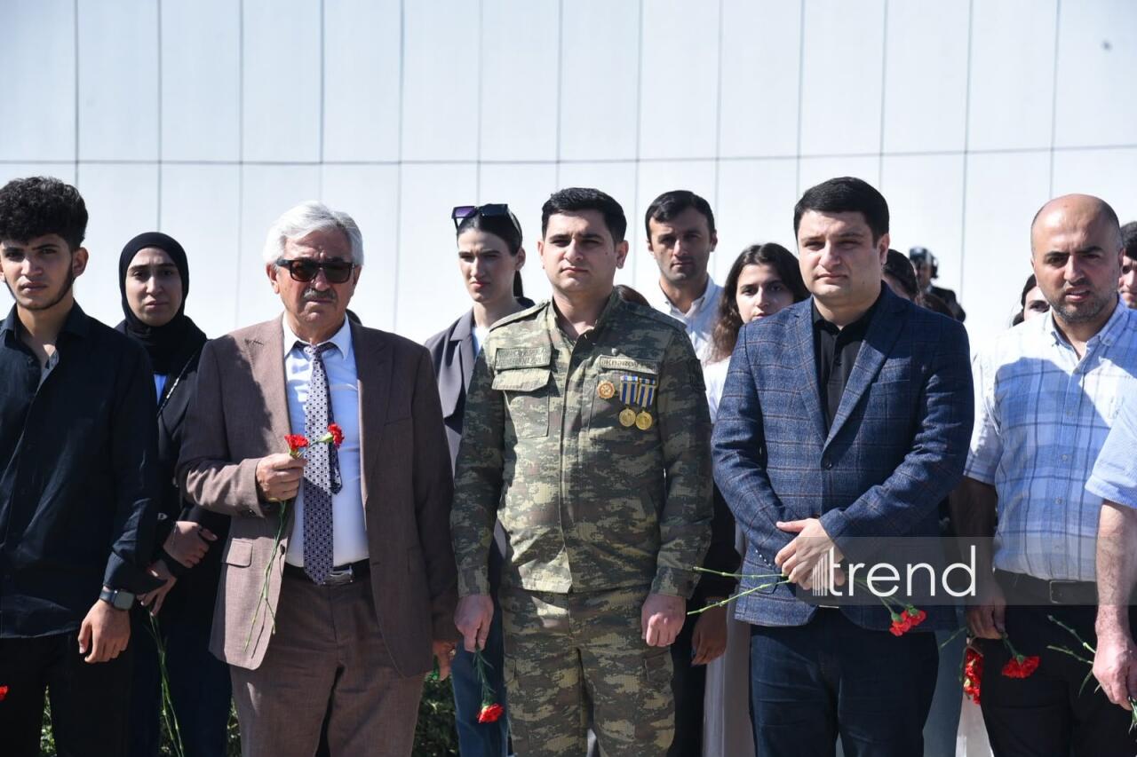 27 Sentyabr – Anım Günü ilə əlaqədar Zəfər Parkına ziyarət başlayıb