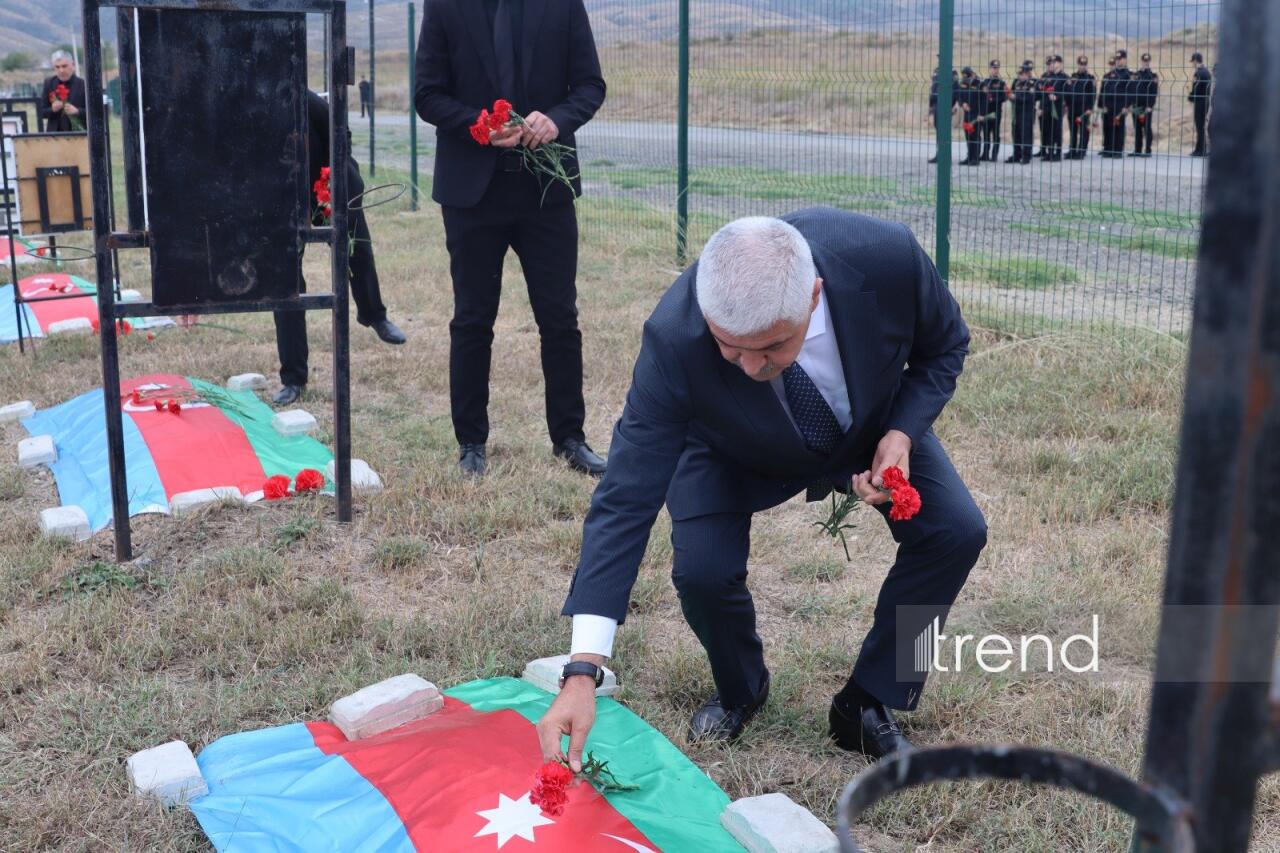 Xocalıda 27 Sentyabr Anım Günü ilə bağlı Şəhidlər xiyabanı ziyarət olunub