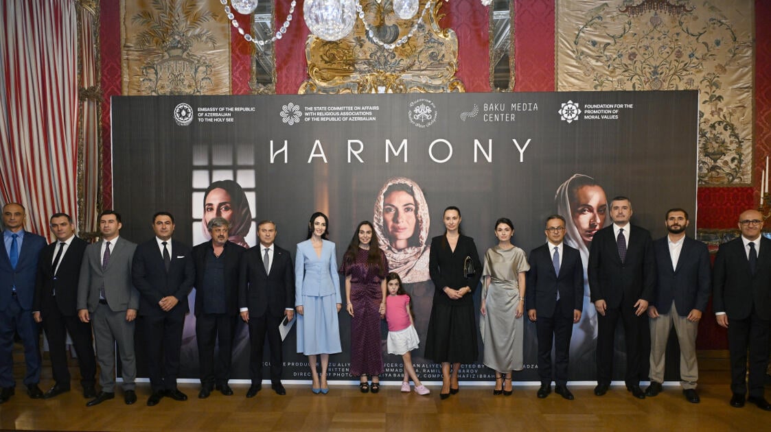 Leyla Əliyeva “Harmoniya” sənədli filminin təqdimat mərasimində iştirak edib