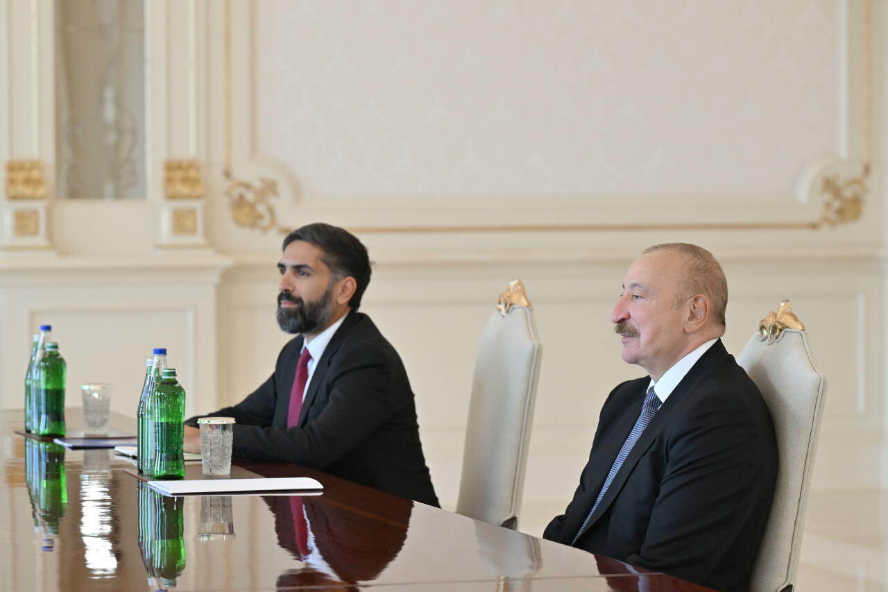 Президент Ильхам Алиев принял президента FIFA