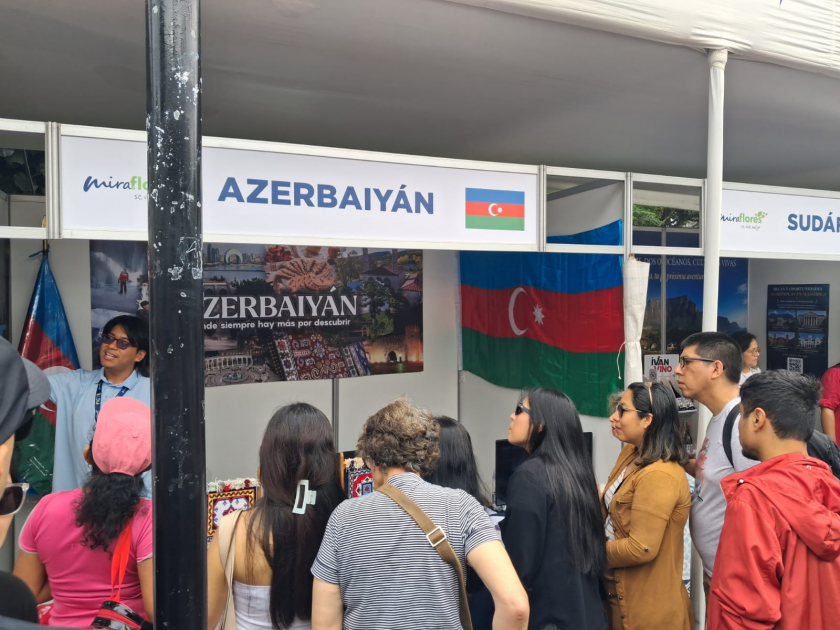 Azərbaycan Limada mədəniyyəti və turizm xəzinələrini nümayiş etdirib
