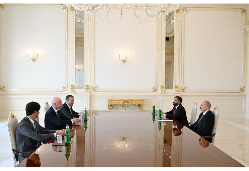 Президент Ильхам Алиев принял президента FIFA