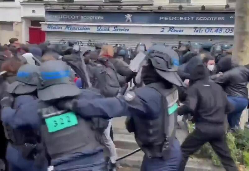 Французская полиция жестко подавляет протесты