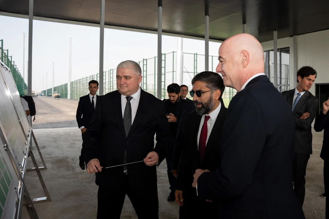 Президент ФИФА ознакомился с подготовкой к ЧМ в Баку