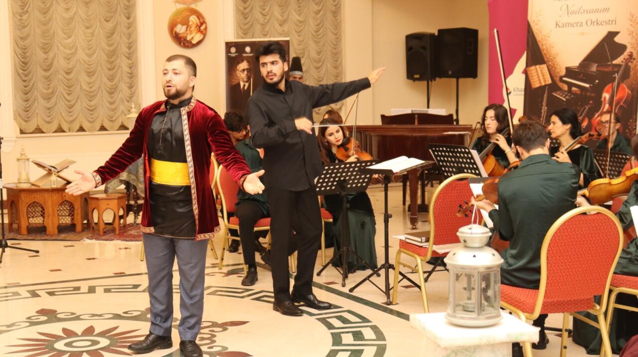 МЕМİМ представил "Жемчужины искусства" в университете "Хазар"