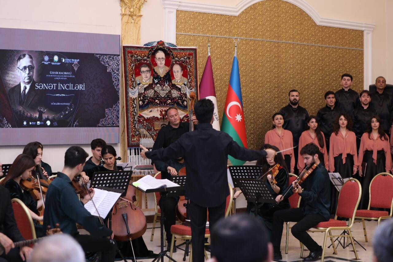 МЕМİМ представил "Жемчужины искусства" в университете "Хазар"