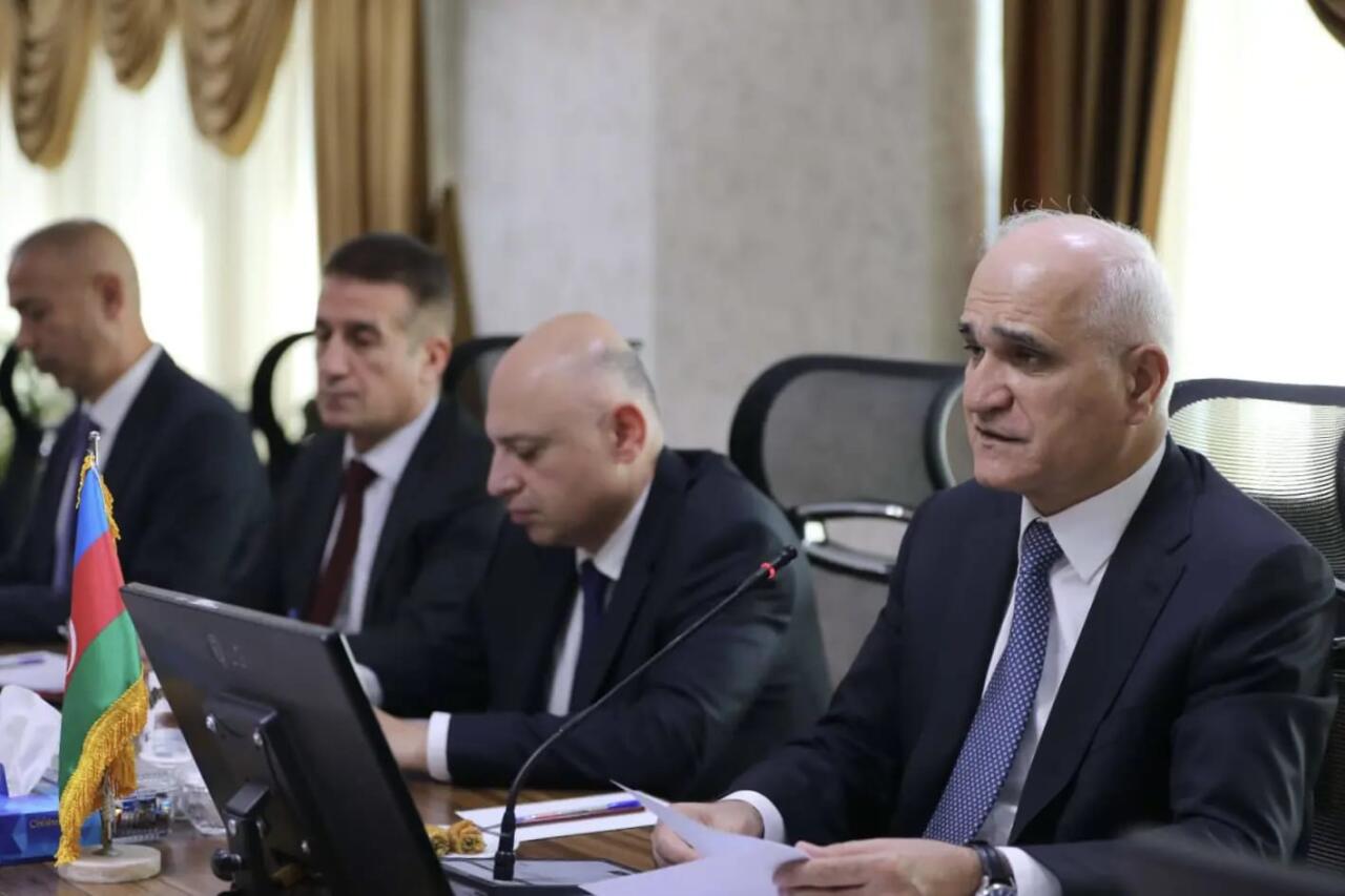 Азербайджан и Иран обсудили реализацию совместных проектов