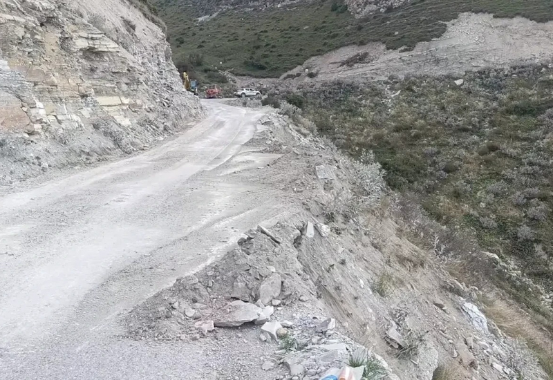 Quba-Xınalıq yolunda sürüşmə oldu