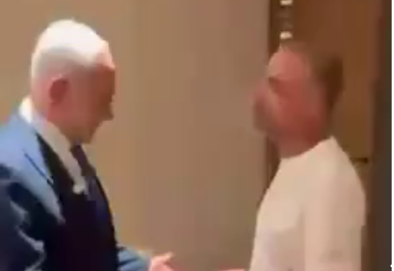 Нетаньяху встретился с пассажиром, обезвредившим нападавшего на борту самолета Flydubai