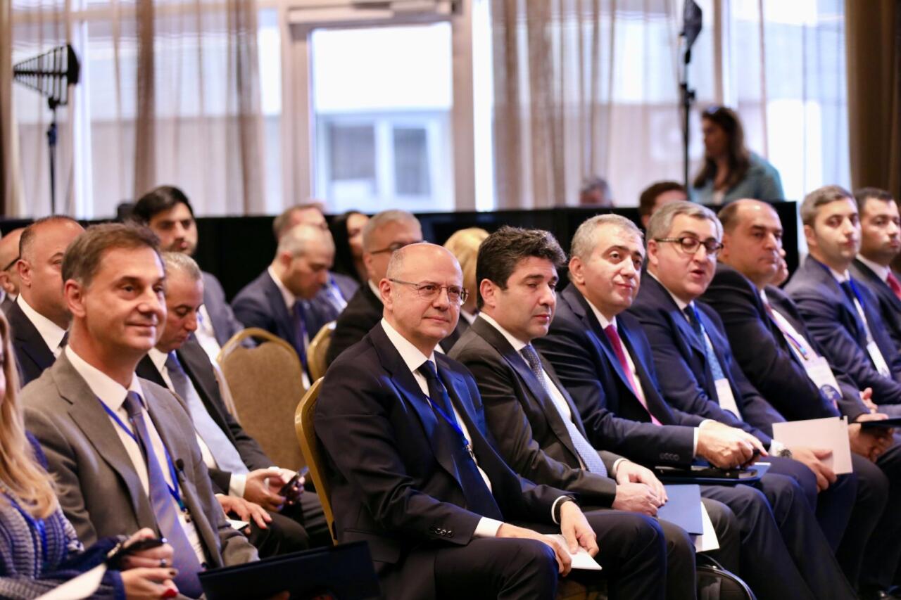 Состоялся азербайджано-греческий бизнес-форум
