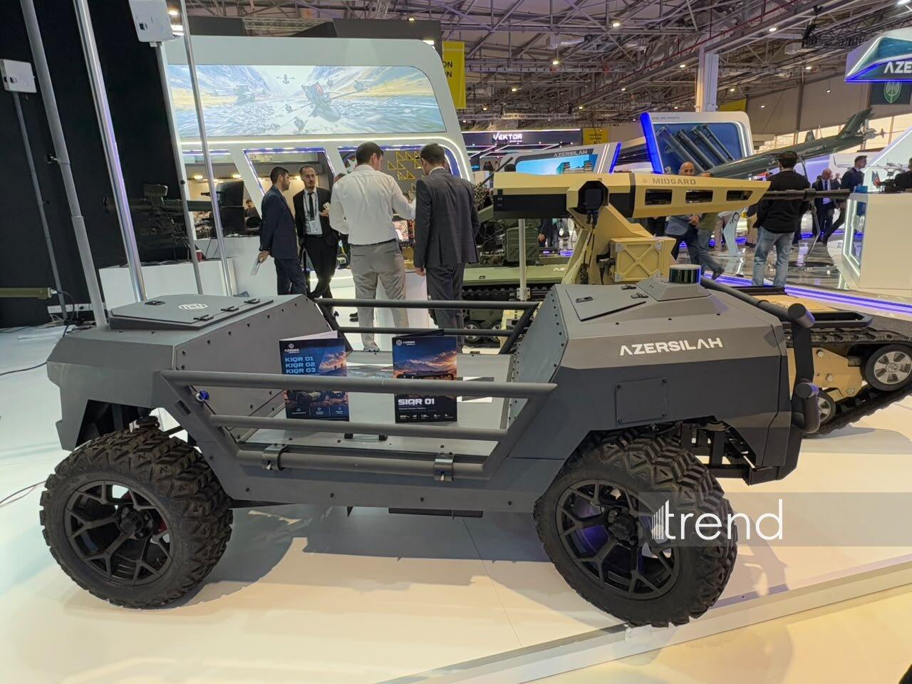 Азербайджан впервые показал боевых роботов на ADEX 2026