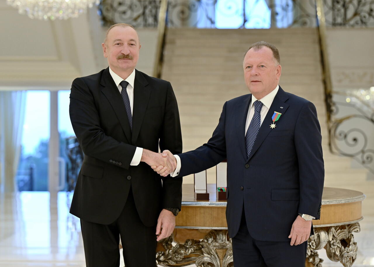 Президент Ильхам Алиев принял президента Международной федерации дзюдо