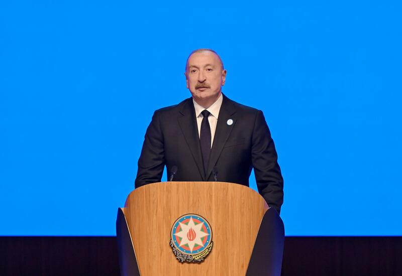 Президент Ильхам Алиев: Cтаршее поколение, наверное, хорошо помнит то, как армяне свободно говорили на азербайджанском языке и даже совершали намаз