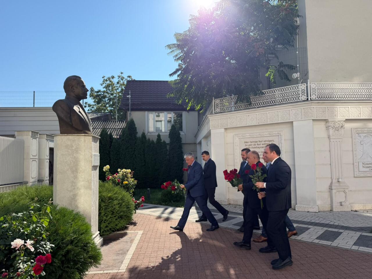 Азербайджанский и молдавский театры подписали меморандум