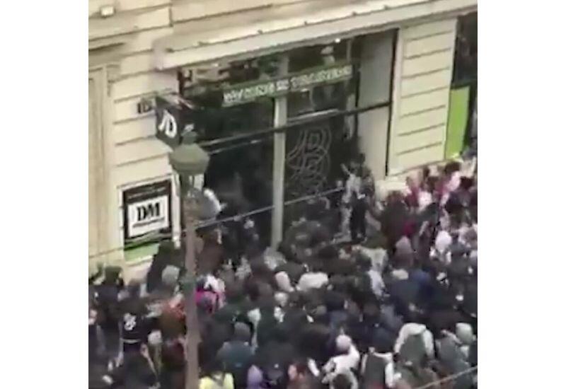 Протесты во Франции: