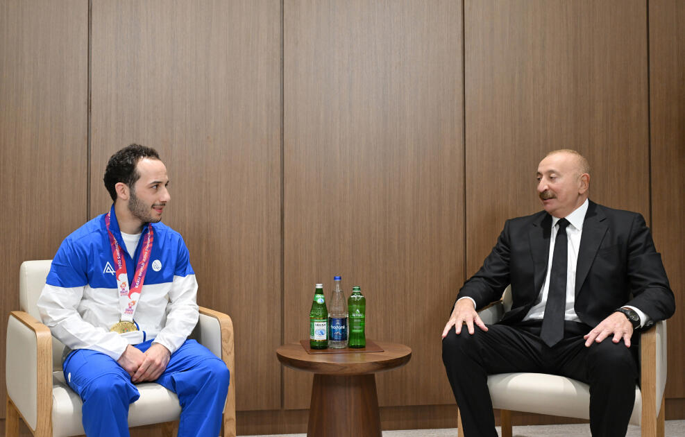 Prezident İlham Əliyevin dünya çempionu Əhməd Yusifovla səmimi söhbəti