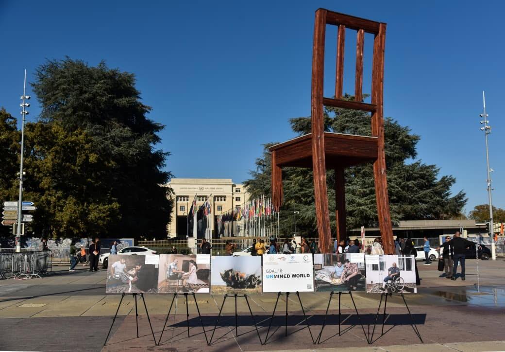 В Женеве открылась фотовыставка, посвящённая минной угрозе против Азербайджана