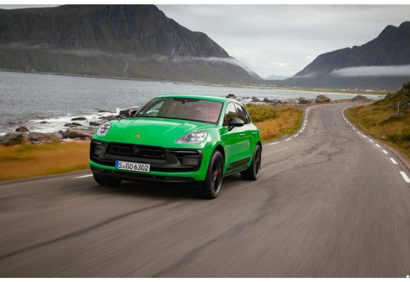 Porsche может возродить бензиновый Macan