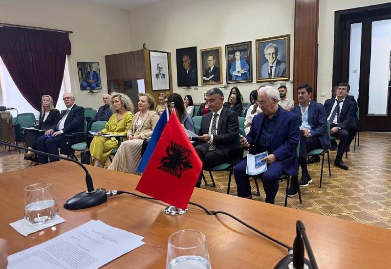 В Академии наук Албании презентована «Краткая история Кавказской Албании»»