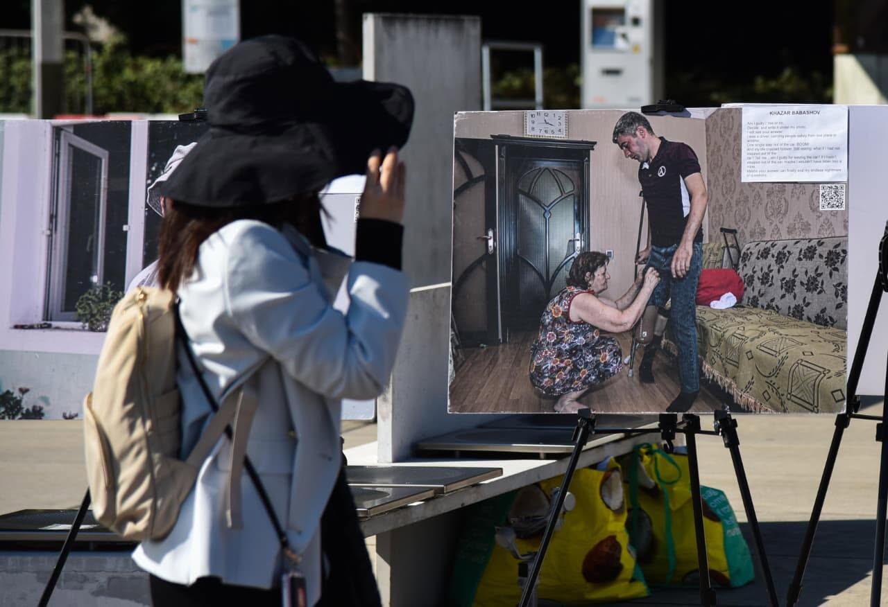 Cenevrədə Ermənistanın Azərbaycana qarşı mina müharibəsinə dair fotosərgi açılıb