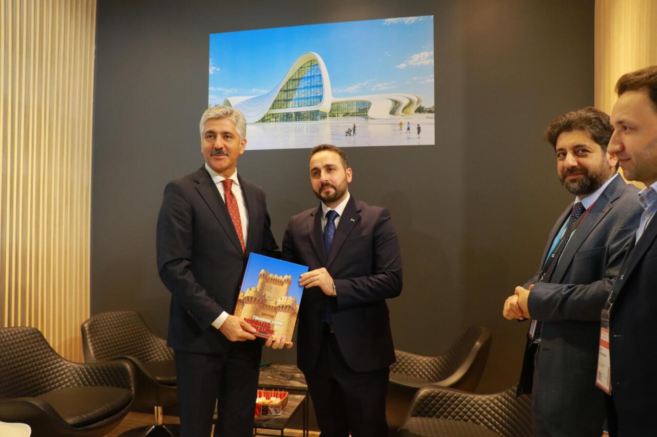 Azərbaycan kitabları Frankfurt sərgisində təqdim olunur