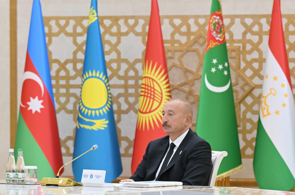 Prezident İlham Əliyev Türkmənbaşıda Azərbaycan və Mərkəzi Asiya Dövlət başçılarının 8-ci Məşvərət görüşündə çıxış edib